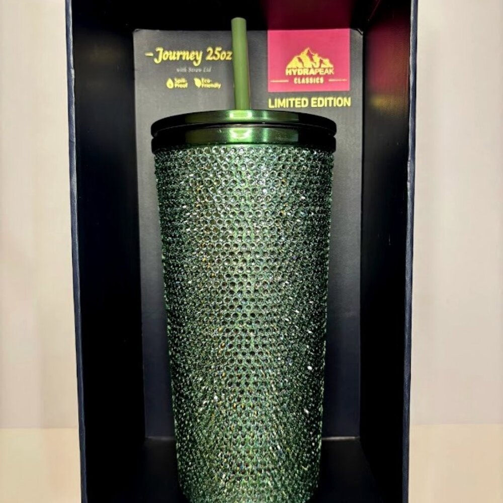 Hydrapeak Limited Edition Journey 25 oz. Gorgeous green NIB